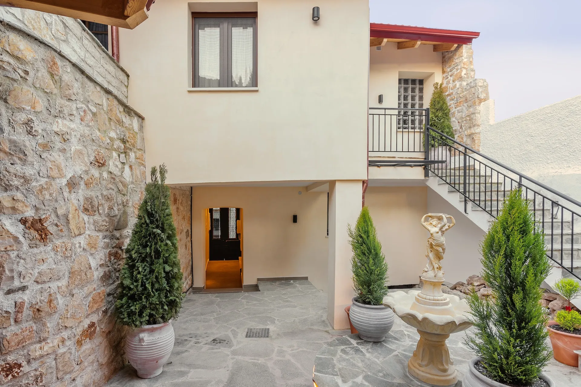 homepage-gallery-image