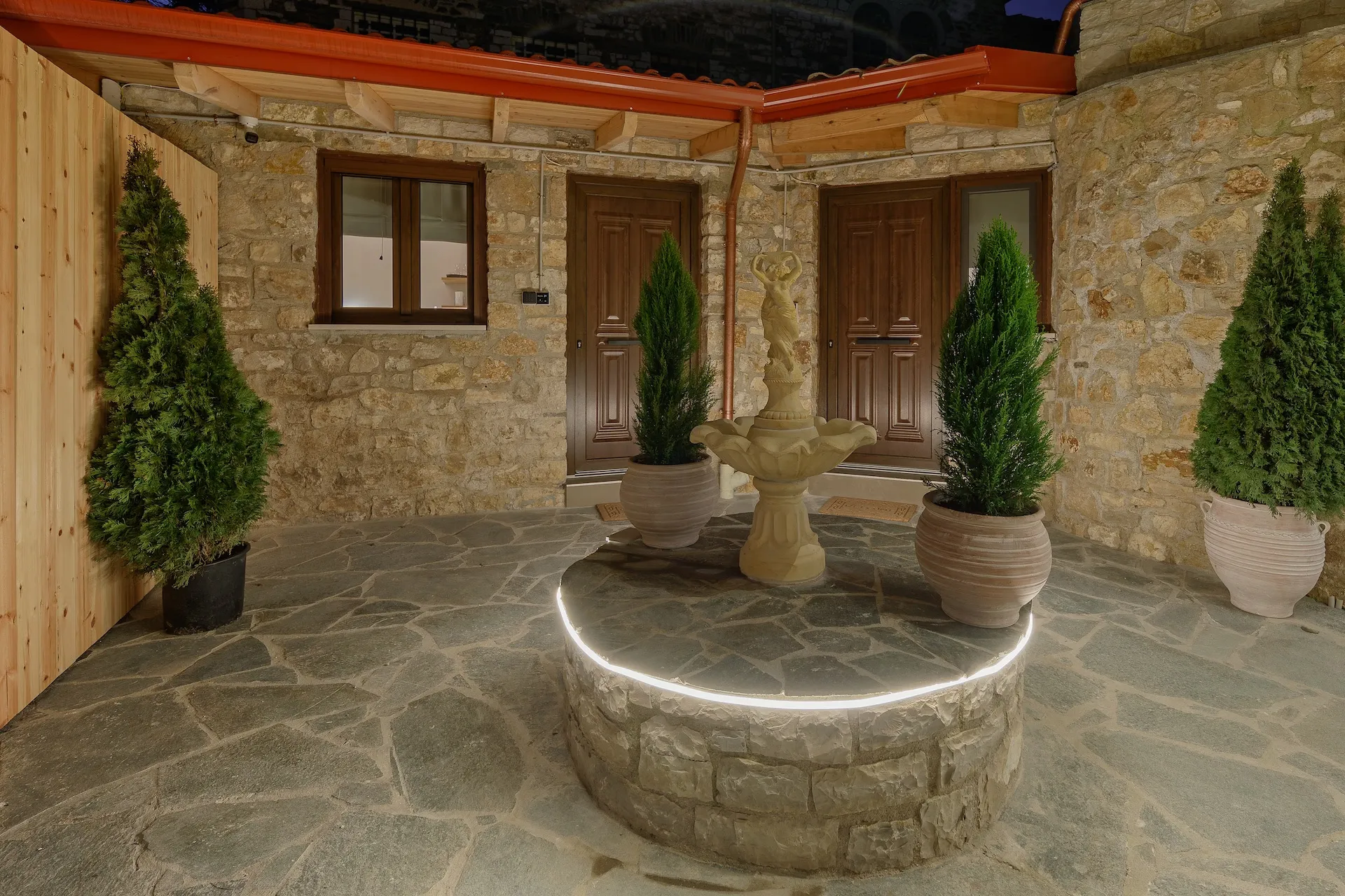 location-page-image-right